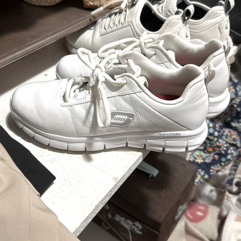 Sketchers nursing shoes/ sneakers